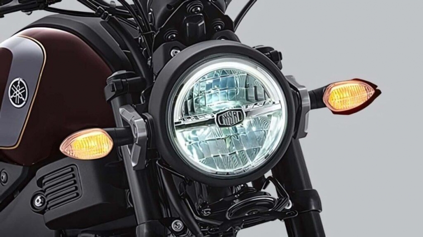 2025-yamaha-xsr155-2025-2-1024x5