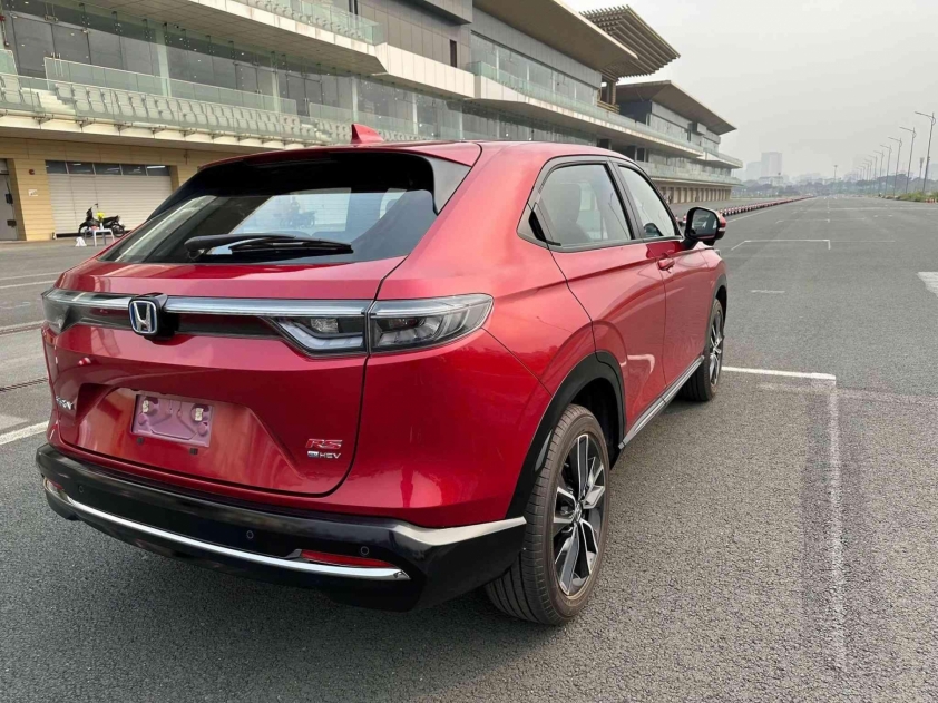 Honda HR-V 2025 chính thức trình làng khách Việt, giá khởi điểm từ 699 triệu đồng 615120