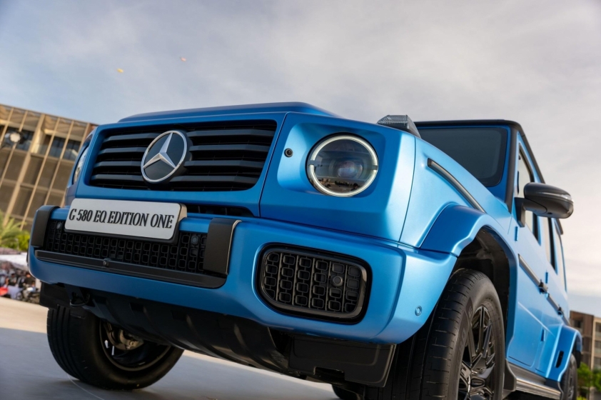 mercedes-g-580-1