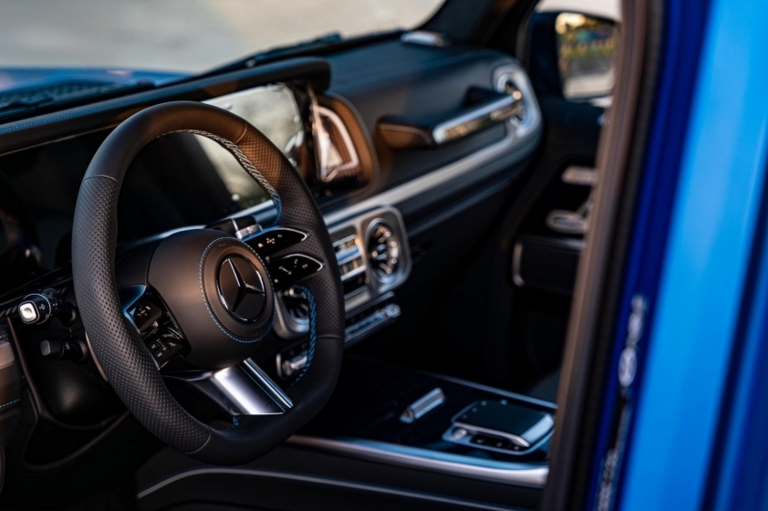 mercedes-g-580-4