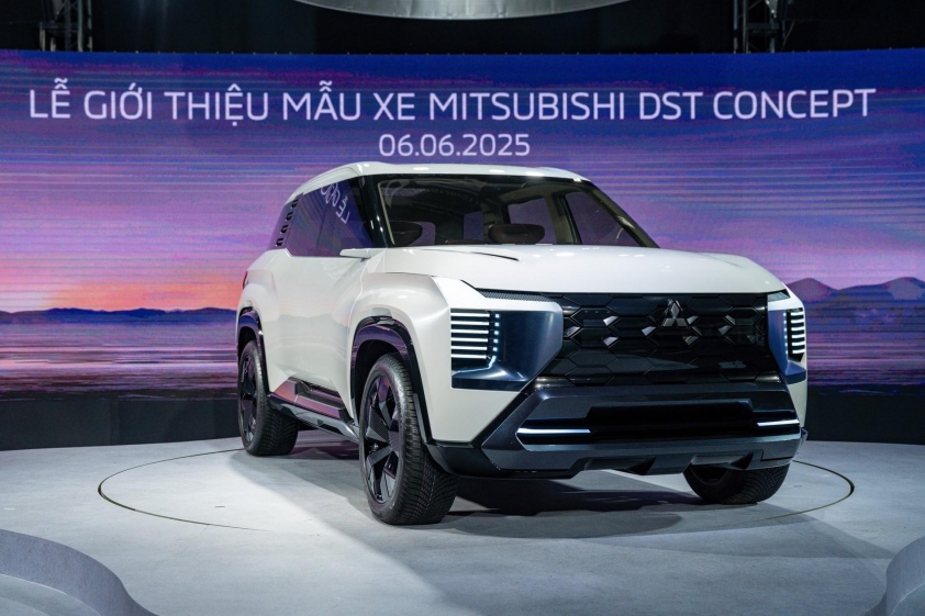 Sau Xforce, Mitsubishi tiếp tục tung DST Concept: Công thức thành công có lặp lại? 647611