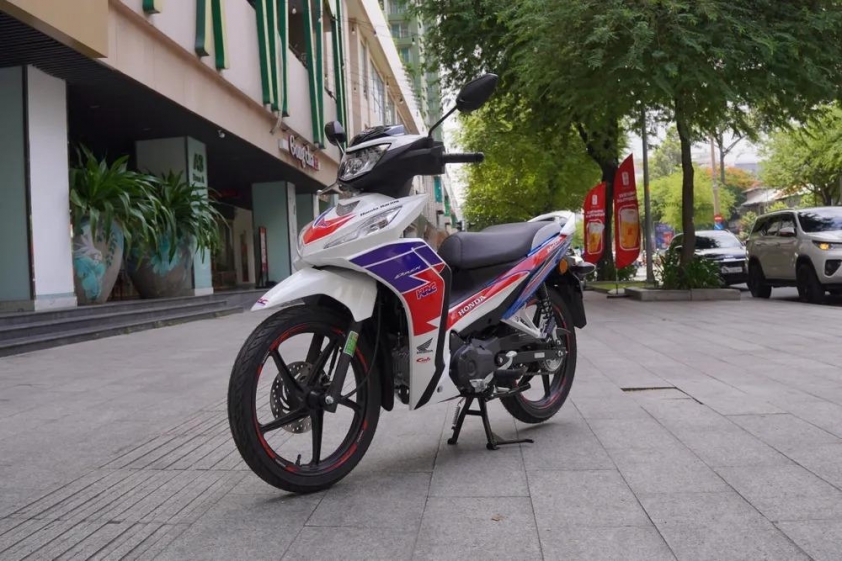 Honda Dash HRC 7