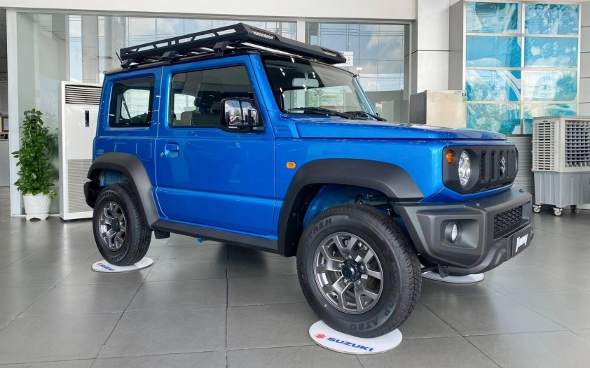 Suzuki Jimny 1