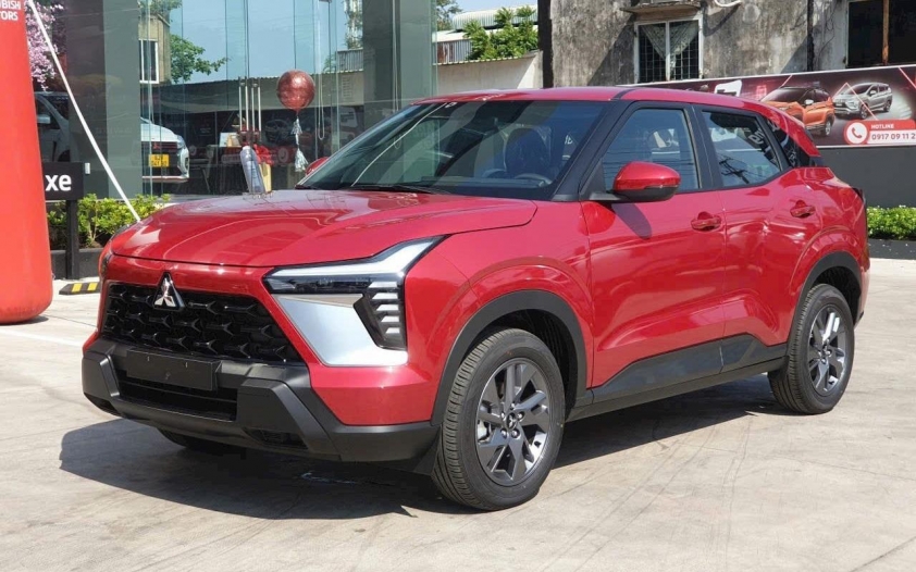 Mitsubishi Xforce bản tiêu chuẩn nhận ưu đãi 