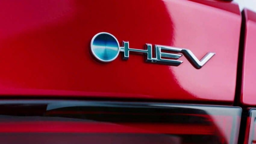 toyota-vios-hybrid-1