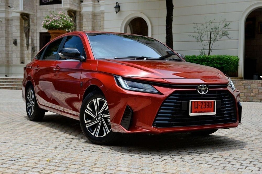 toyota-vios-hybrid-2