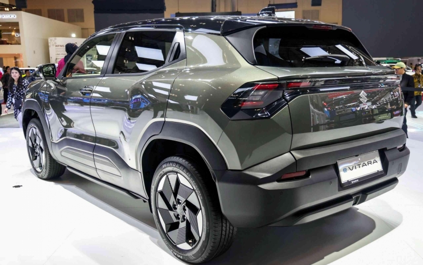 Xe điện Suzuki e Vitara dự kiến xuất khẩu đến hơn 100 quốc gia, cơ hội nào cho thị trường Việt Nam? 693108