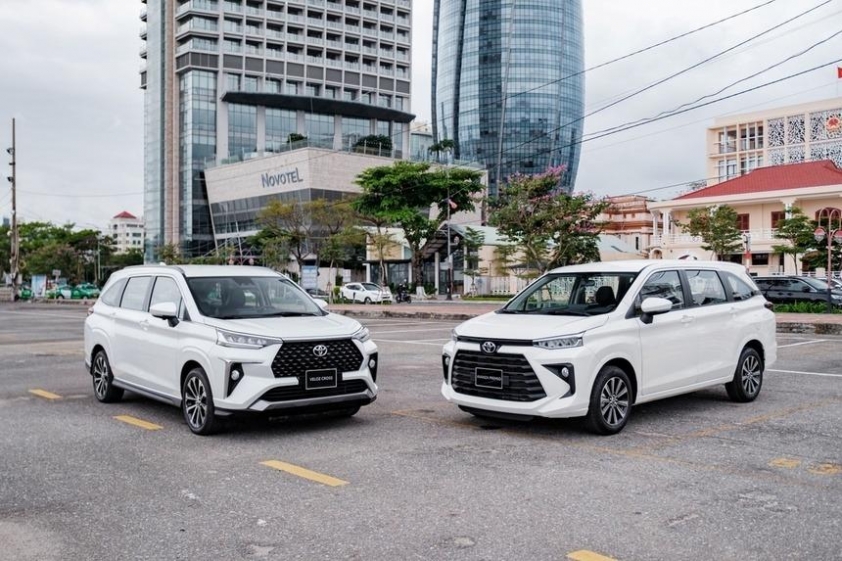 Veloz_Avanza