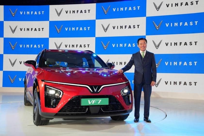 Bộ đôi SUV điện VinFast VF 6 và VF 7 cập bến Ấn Độ, giá quy đổi từ dưới 500 triệu đồng 700168