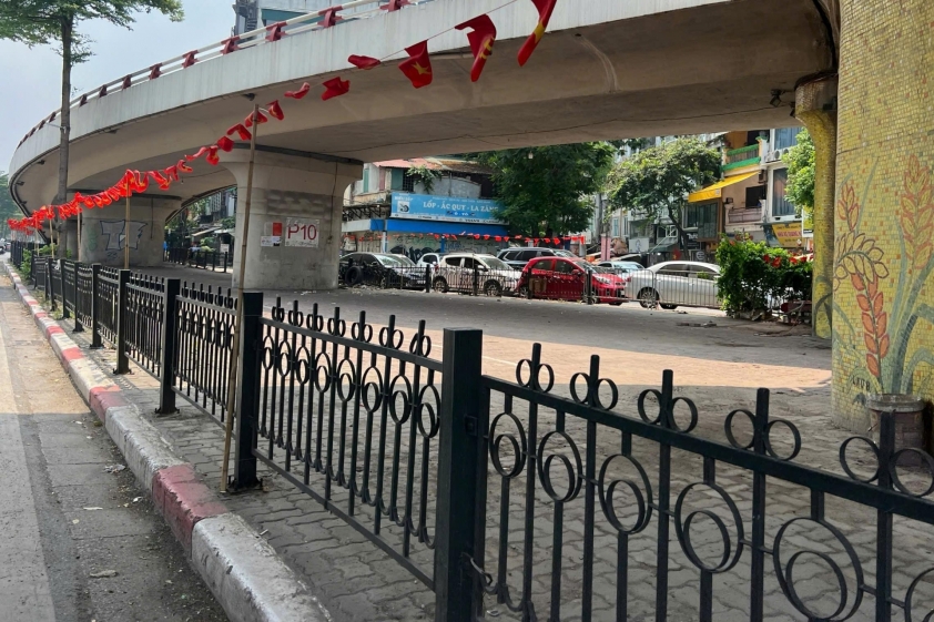 bai-xe-gam-cau-ha-noi-6-17573105