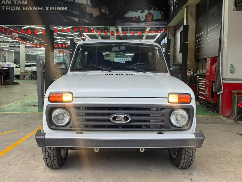 Lada Niva Legend