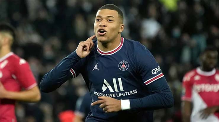 Chuyển nhượng bóng đá 8/1: CR7 tái đấu M10 tại Mỹ, Mbappe chia tay PSG ngay tháng Giêng? 102396