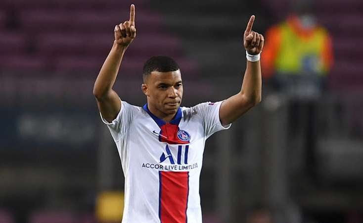 Chuyển nhượng bóng đá 2/2: MU nổ 'bom tấn' HLV, Mbappe hoàn tất điều khoản với bến đỗ mới? 108717