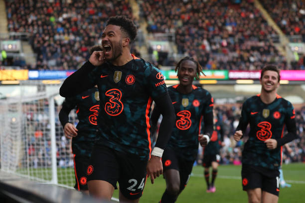 R. James và Havertz có ngày thi đấu chói sáng để mang về chiến thắng đậm đà cho The Blues. Ảnh: internet