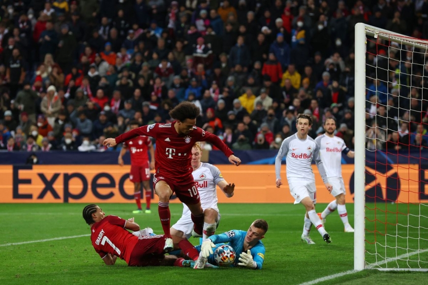 Dự đoán các đội lọt vào tứ kết cúp C1: Ronaldo và Messi tái đấu? 116973