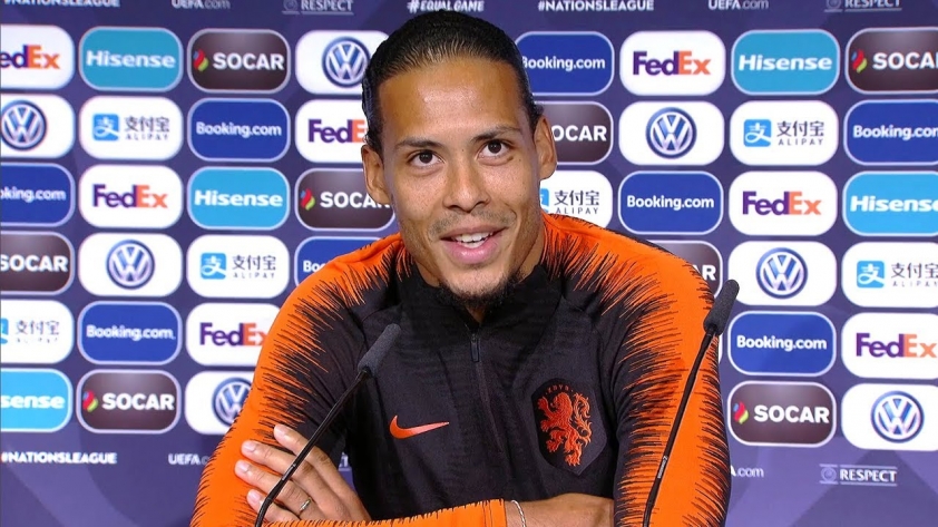 Virgil van Dijk chỉ ra 5 trung vệ xuất sắc nhất lịch sử Ngoại hạng Anh 141145