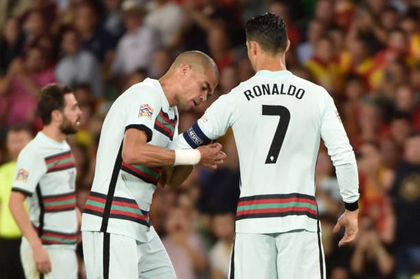 Fernando Santos: 'Tại sao cứ phải là Ronaldo?' 144179