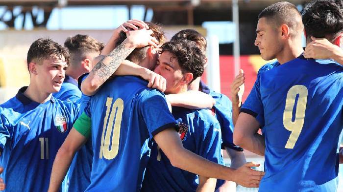 U19 Italia cũng đang có phong độ cực kỳ cao. Đương nhiên, đoàn quân áo thiên thanh sẽ hướng tới chiến thắng trong trận cầu tối nay. Ảnh: internet