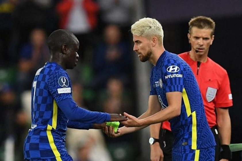 Tin chuyển nhượng 2/7: Chelsea đổi Kante, Salah ký hợp đồng với 'gã khổng lồ' 154376