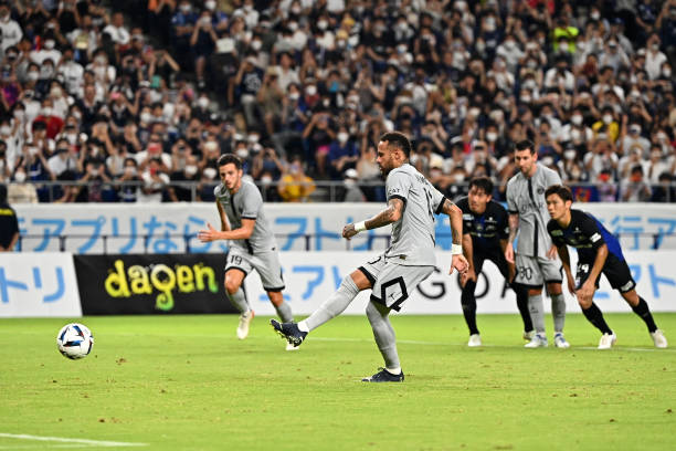 Neymar đã có một trận đấu rất thăng hoa trước đối thủ Gamba Osaka. Ảnh: internet