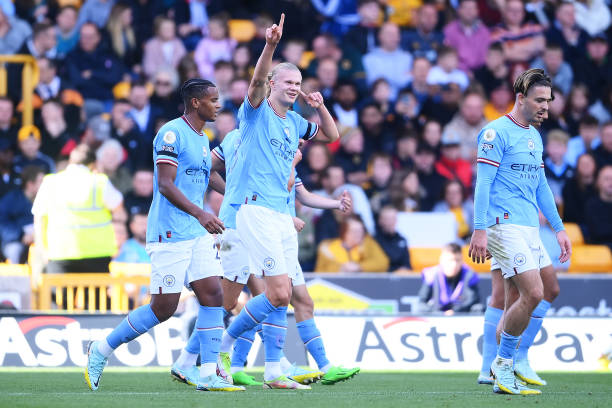 Highlight Man City vs Wolves: Haaland lập kỉ lục, thẻ đỏ phi thể thao 189023