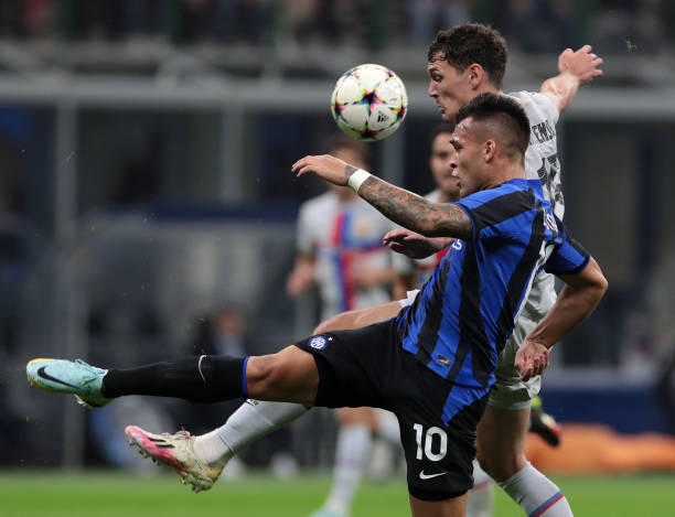 Trong khi Barcelona không tạo ra được nhiều cơ hội nguy hiểm thì Inter Milan khiến các CĐV của Blaugrana nhiều lần thót tim. Ảnh: internet