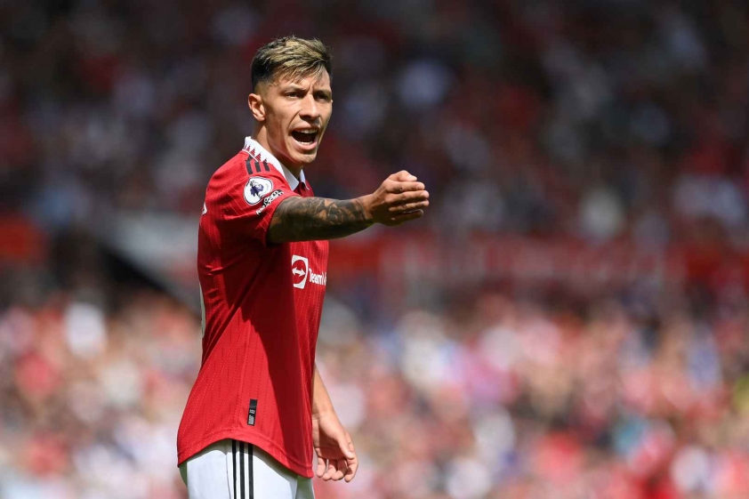 Ten Hag và Maguire báo tin 'chẳng lành' trước trận MU đấu Chelsea 204504
