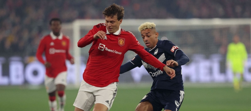 Ten Hag và Maguire báo tin 'chẳng lành' trước trận MU đấu Chelsea 204518