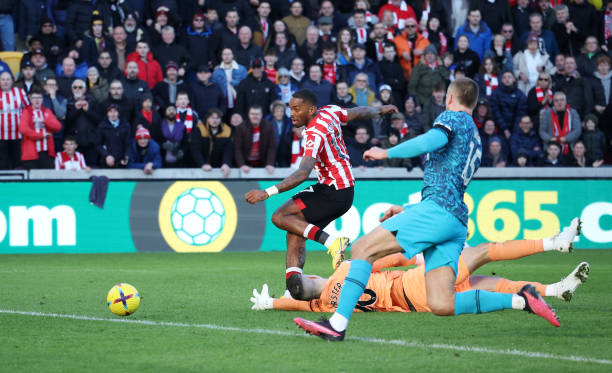 Brentford đã có một trận đấu chơi hay và khiến Tottenham phải vô cùng vất vả. Ảnh: internet