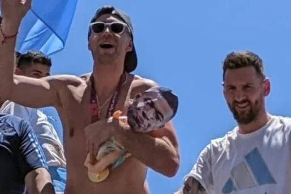 Ngã ngũ kết cục của thủ thành Argentina sau hành động khiếm nhã với Mbappe 239032