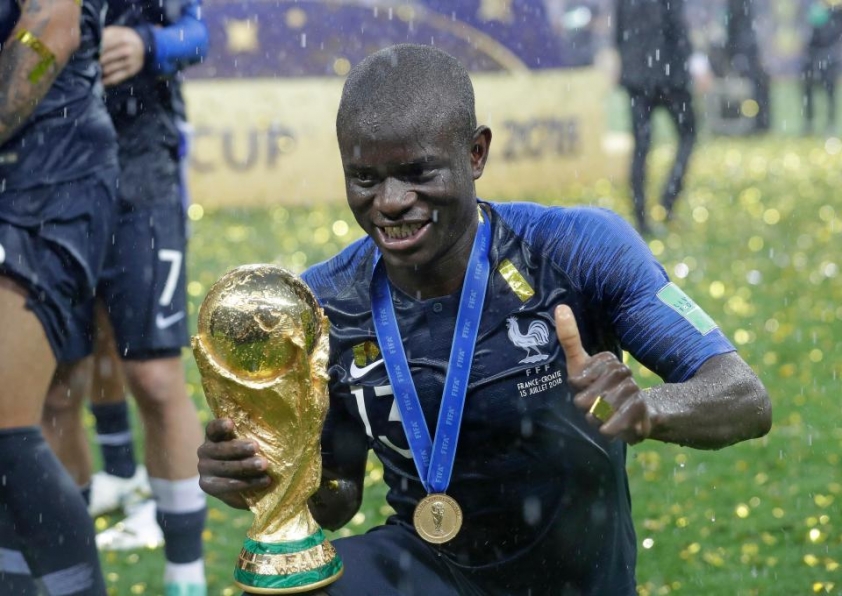 Chelsea chốt xong tương lai của tiền vệ Ngolo Kante 240024
