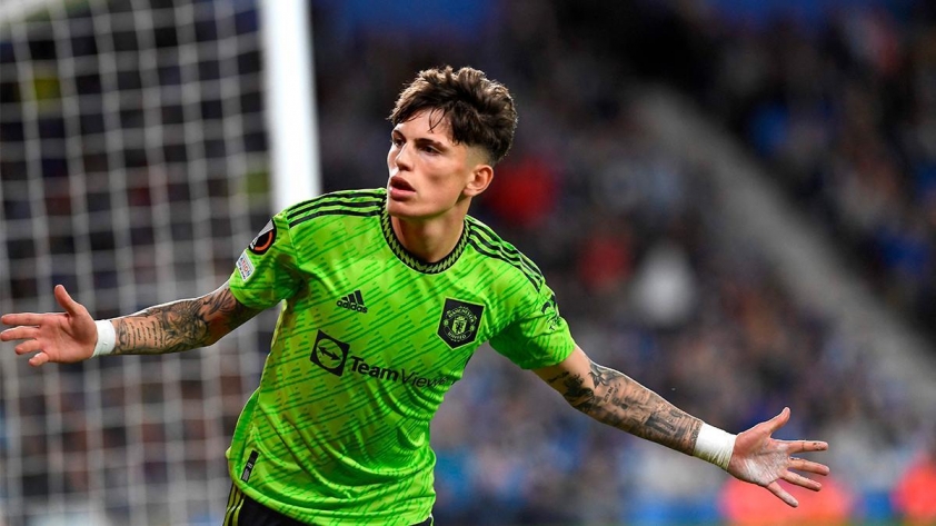 Chuyển nhượng MU 18/1: Kết thúc kỉ nguyên Glazer, Real 'cuỗm' Ronaldo mới 242846