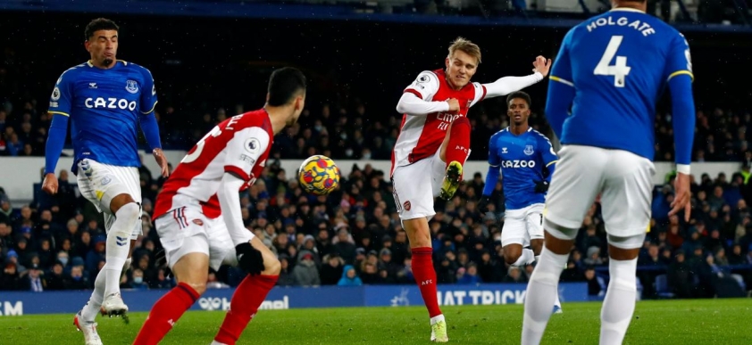 Trực tiếp Arsenal vs Everton, 02h45 ngày 2/3 253419