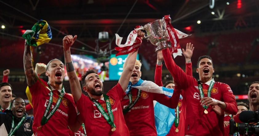 Shaw phơi bày sự thật 'đáng xấu hổ' khiến MU thảm bại Liverpool 255124