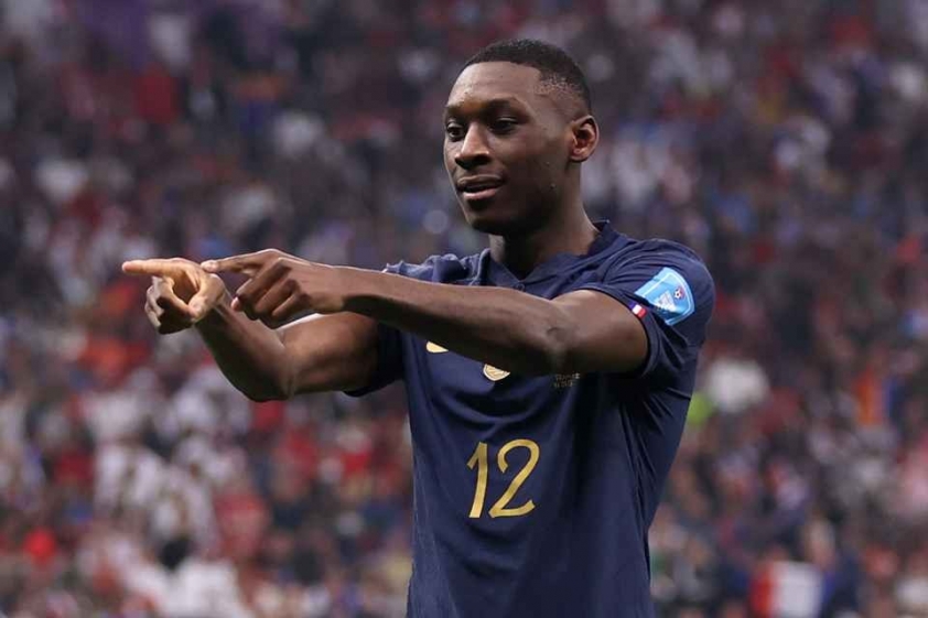 randal-kolo-muani-france-celebrates-782925129-1679542633.jpg