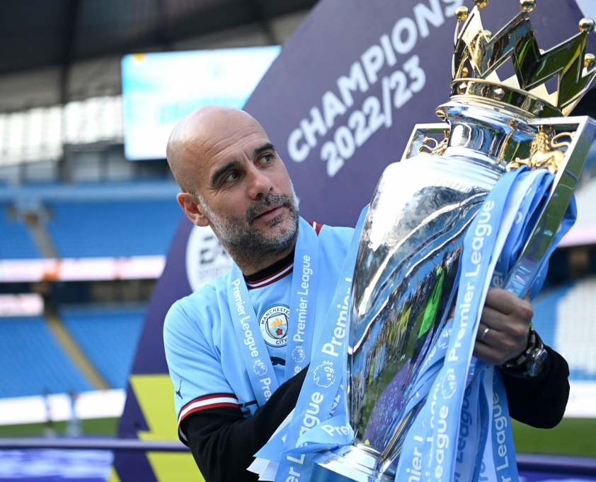 pep-guardiola-man-city-vo-dich-1684712393.jpg