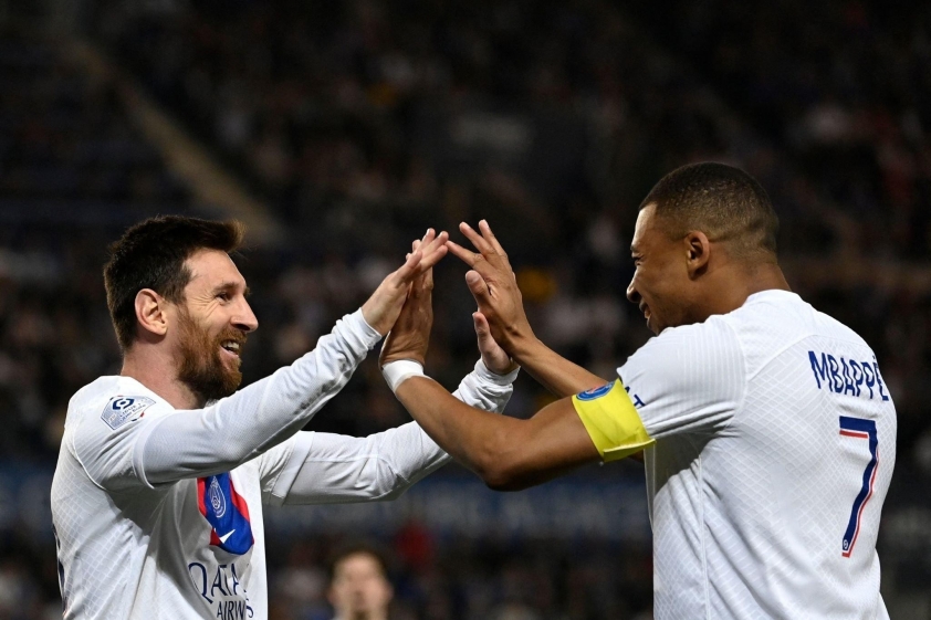 messi-mbappe-sang-real-madrid-1687418578.jpg