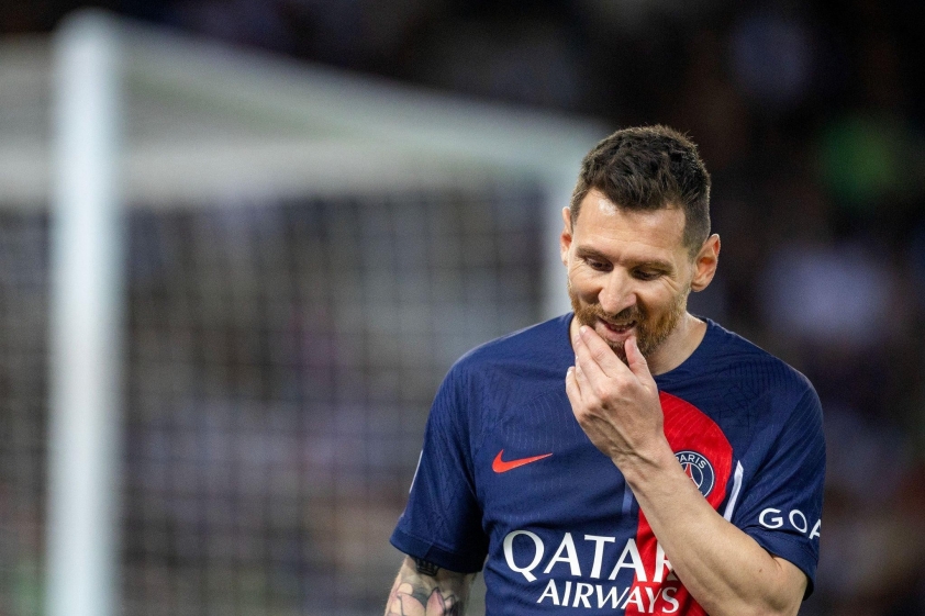 messi-roi-psg-2023-1687746994.jpg