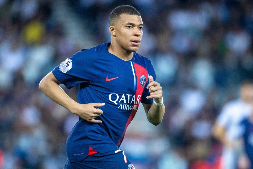 mbappe-psg-2023-1689064726.jpg