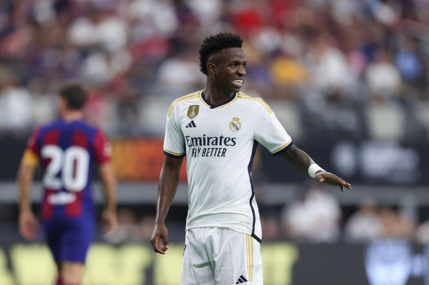 Truyền nhân Ronaldo hóa tội đồ, Barca vùi dập Real Madrid trên đất Mỹ 309047