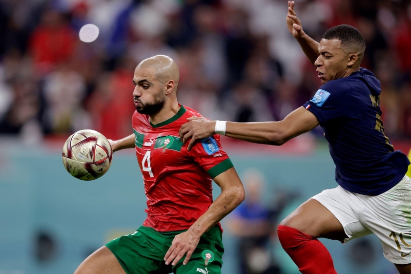 amrabat-mbappe-1691123557.jpg