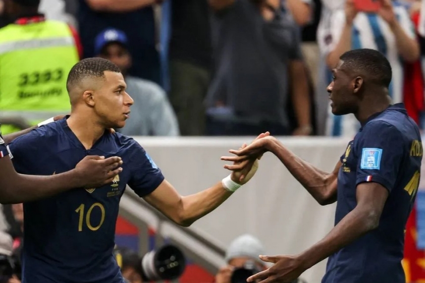 mbappe-muani-psg-1692454251.jpg