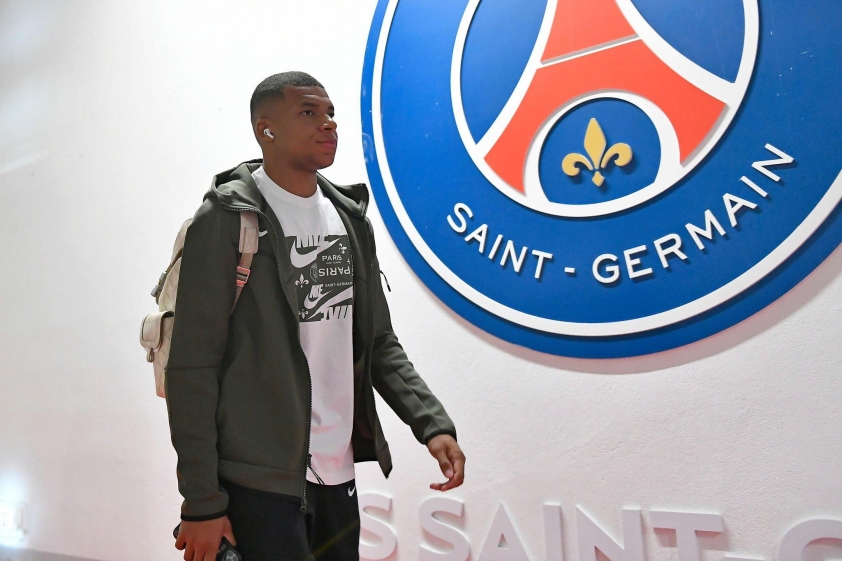 mbappe-roi-psg-2024-1693901929.jpg