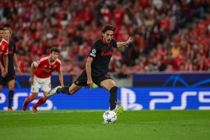 Benfica thua đội cũ của Haaland trên sân nhà ngay trận đầu C1 329950