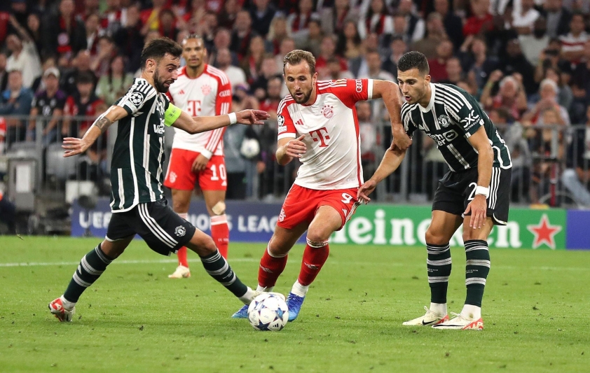 mu-vs-bayern-c1-1701078009.jpg