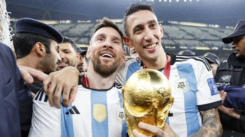 lionel-messi-angel-di-maria-argentina-1705722118.jpg