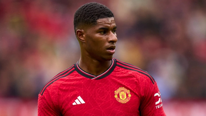 rashford-bi-phat-mu-1706433540.jpg