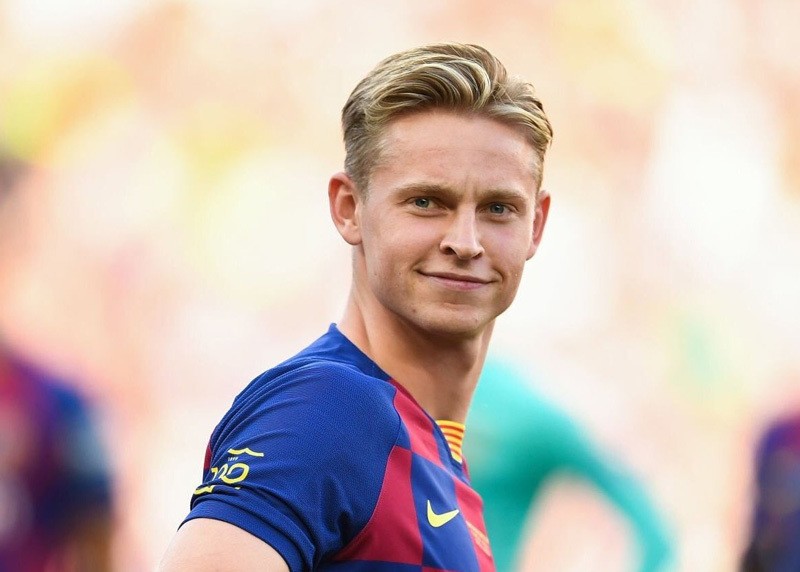 barca-tung-quan-phai-ban-frenkie-de-jong-1680600992.jpg