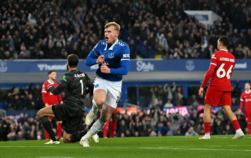 Thua bạc nhược, Liverpool 'hụt hơi' trong cuộc đua vô địch Ngoại hạng Anh 450834