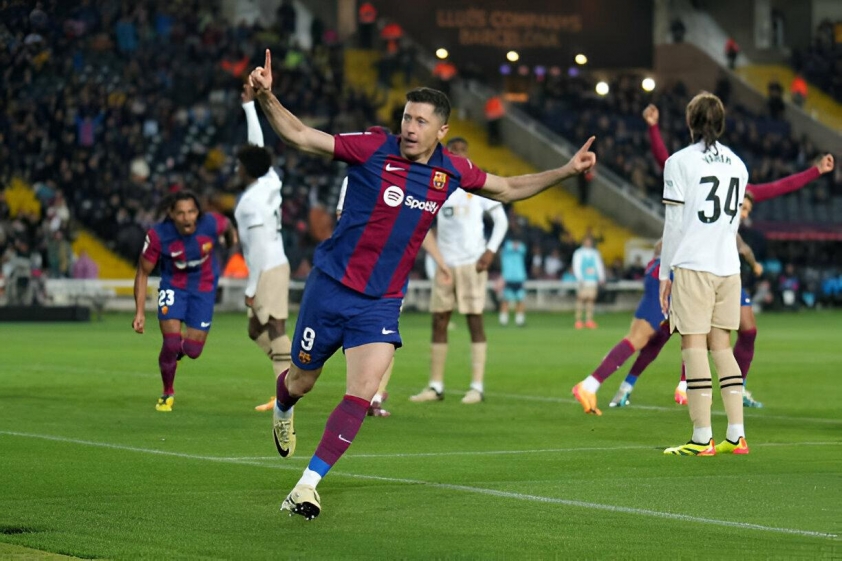 Trực tiếp Barca vs Valencia, 02h00 ngày 30/04/2024 453931